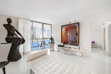 Icon Brickell Tower 1 unit 712-714, Miami, FL 33131 - photo 5