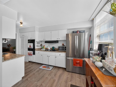 33 Overlook Rd, West Haverstraw, NY 10993 - photo 6