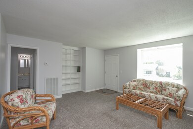 5004 Robinson Dr, Columbia, TN 38401 - photo 2