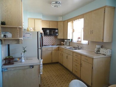 909 E 9th St, Merrill, WI 54452 - photo 3