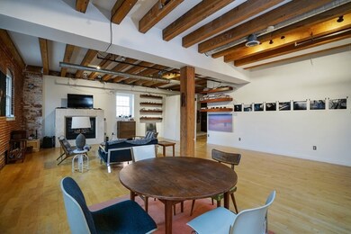 8 Newcomb St unit 6, Boston, MA 02118 - photo 6