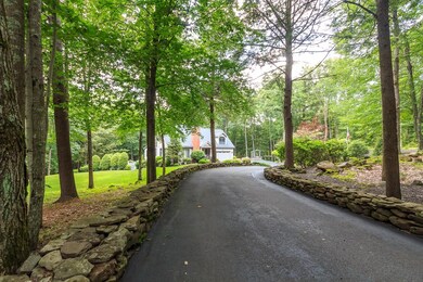 61 Barnard Hill Rd, Dunbarton, NH 03046 - photo 3