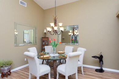 7032 SE Twin Oaks Cir (5)