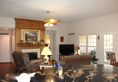 1509 Williamsburg Dr, Manhattan, KS 66502 - photo 4