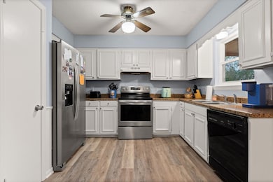 1524 Caramel Cir, Hixson, TN 37343 - photo 3