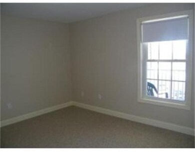 2 Crestview Cir unit 90, Londonderry, NH 03053 - photo 6