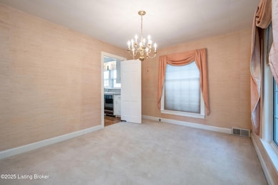 21-2364 Dining Room