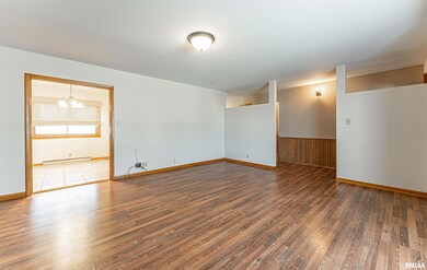 1510 Rutledge Dr, Lincoln, IL 62656 - photo 7