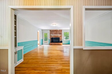 1511HatchRd-002