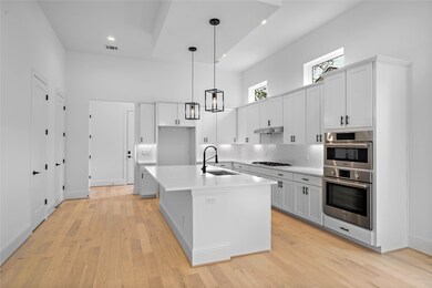 509 W 25th St, Houston, TX 77008 - photo 6