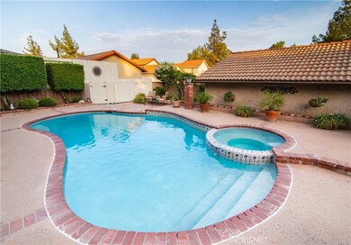 15840 Joseph Ct, Sylmar, CA 91342 - photo 3