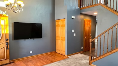 2809 Forestview Dr, Carpentersville, IL 60110 - photo 3