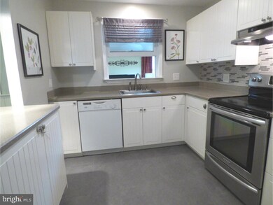 2522 Rosewood Ave, Abington, PA 19001 - photo 7