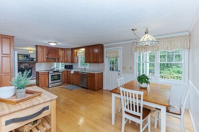 111 Poquanticut Ave, North Easton, MA 02356 - photo 4