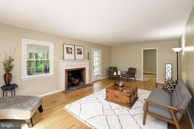 14 Cleveland Rd W, Princeton, NJ 08540 - photo 3