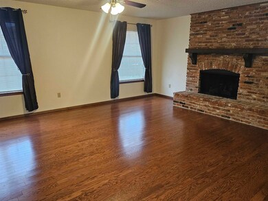 24 24 Canterbury Ln, Duncan, OK 73533 - photo 2