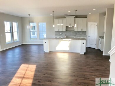 Spacious & open - your kitchen awaits! Appliances 