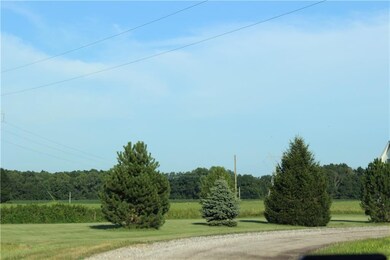 868 Santee Dr, Greensburg, IN 47240 - photo 5