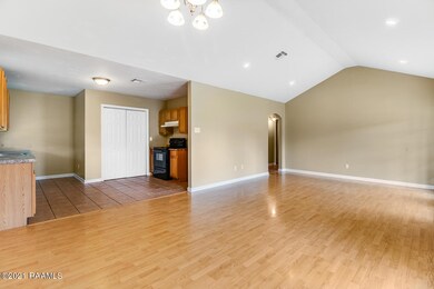 108 Bloomfield Loop-9