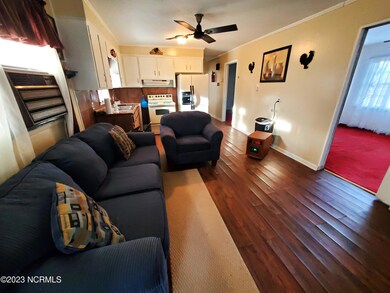 Family Roo/Kitchen Angle