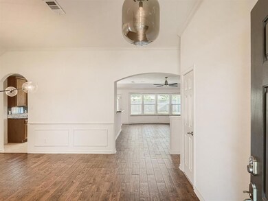 2620 Clubhouse Dr, Denton, TX 76210 - photo 6