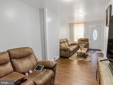 251 Reed St, Reading, PA 19601 - photo 5