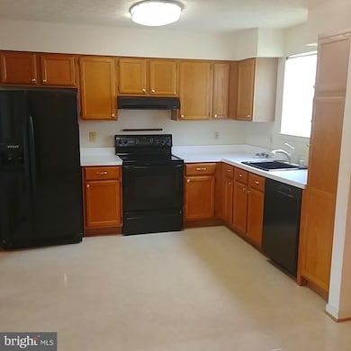 2008 Riding Crop Way, Windsor Mill, MD 21244 - photo 2