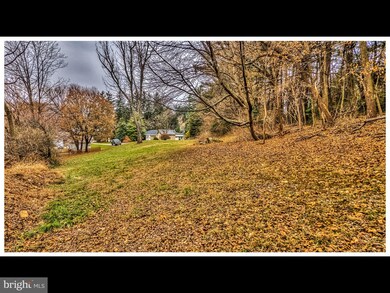 815 E Main St, Dallastown, PA 17313 - photo 2