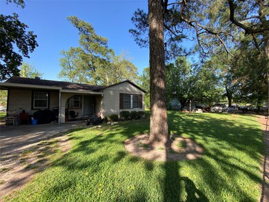 6827 Orville St, Houston, TX 77028 - photo 2