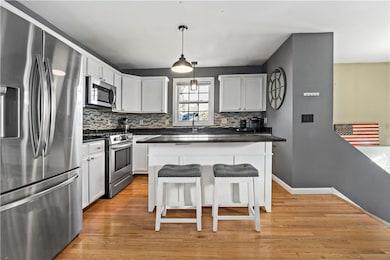 13 Cobblestone Ln, Westerly, RI 02891 - photo 3