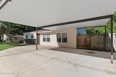 5557 Green Forest Dr, Jacksonville, FL 32244 - photo 4