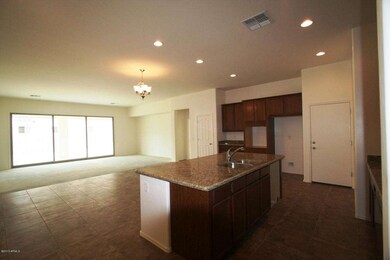 Manor 139 Kitchen 2