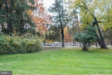 14625 Seneca Rd, Germantown, MD 20874 - photo 4