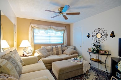 Additional Fam Room or 4th Bedroom