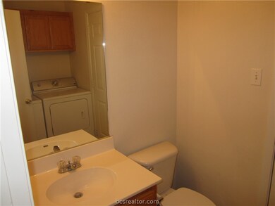 2519 Ashford Dr, College Station, TX 77840 - photo 5