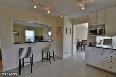 4703 Twinbrook Rd, Fairfax, VA 22032 - photo 5