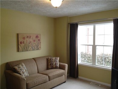 11708 Gold Fields Dr, Grand Ledge, MI 48837 - photo 4