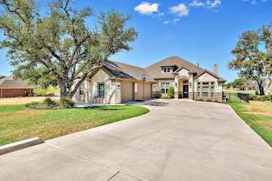 14010 Sandy Oaks Dr, Whitney, TX 76692 - photo 2