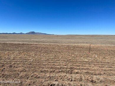 0 W Big Sky Trail unit 1046242, Prescott Valley, AZ 86315 - photo 3