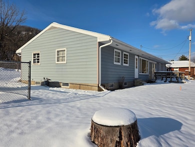 1610 Gilmore Valley Rd, Winona, MN 55987 - photo 3