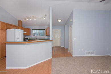 2281 Broadway-3