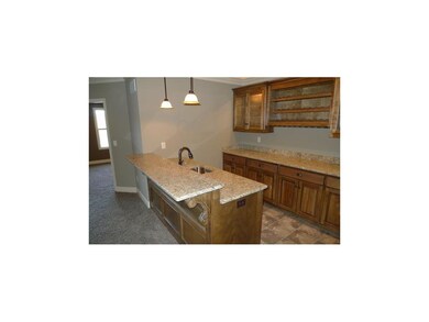 9709 Carbondale St, Lenexa, KS 66227 - photo 3