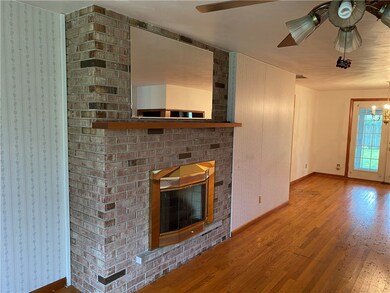 1101 Annis Ave, Mattoon, IL 61938 - photo 4