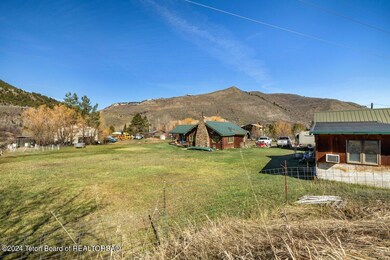 18 - 11400 Hoback Junction South Rd