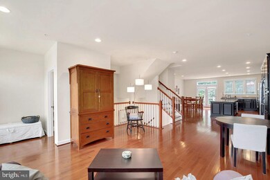 2511 Rolling Forest Dr, Hanover, MD 21076 - photo 3