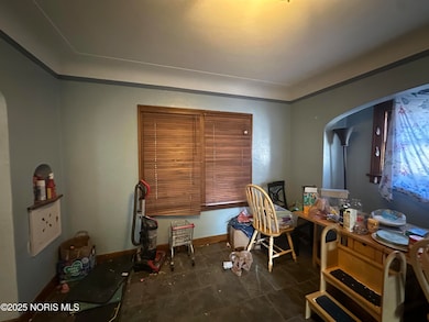 535 Waybridge Rd, Toledo, OH 43612 - photo 5