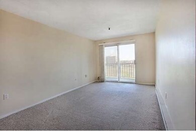 Sagamore Place Condominiums unit 604, Quincy, MA 02171 - photo 5