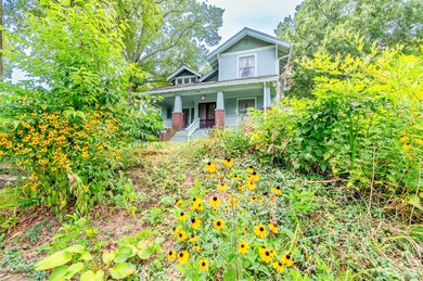 522 S Mulberry St, Statesville, NC 28677 - photo 3