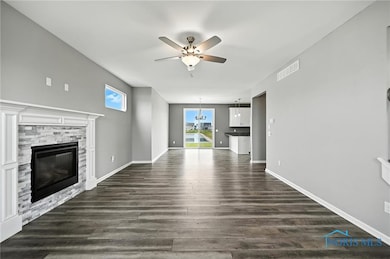 100 Bentley Dr, Perrysburg, OH 43551 - photo 6