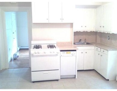 196 Hampshire St unit 1, Cambridge, MA 02139 - photo 3